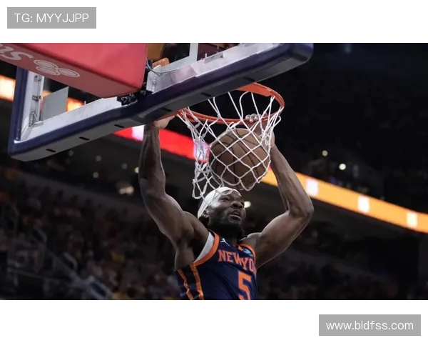 76人对阵黄蜂季前赛精彩回顾与球员表现分析